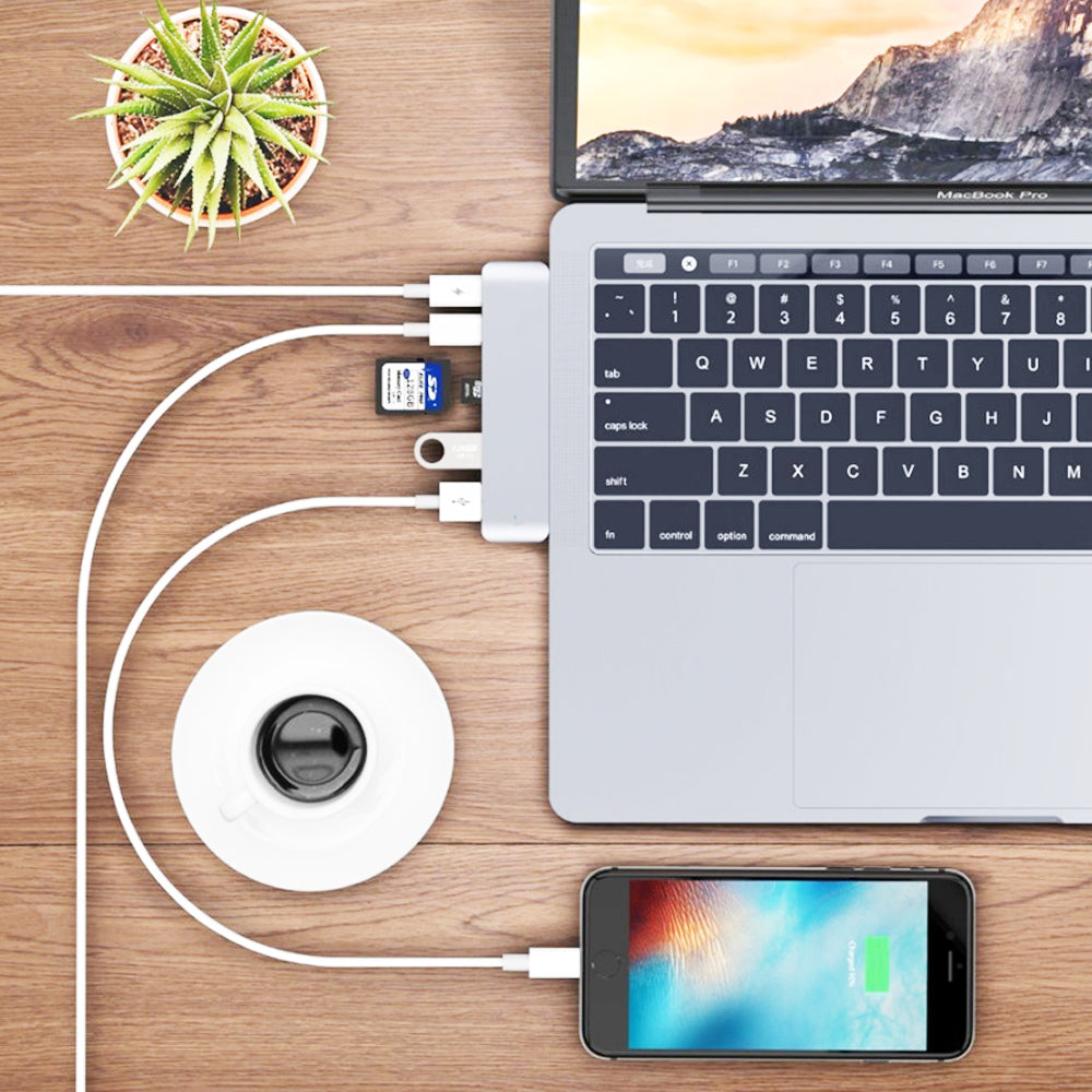 Premium USB-C Hub with HDMI 4K Adapter & Thunderbolt 3: USB 3.1 Type-C to 3.0 Hub - Enhanced Connectivity for Macbook Air/Pro/M3/M2/M1: 16,14,13-inch | 2024/2023/2022/2020 Series  Chips
